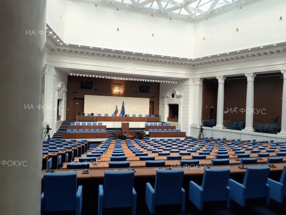 Премиерът Стефан Янев и членовете на служебното правителство ще присъстват на откриването на първото заседание на 47-ото Народно събрание на 3 декември