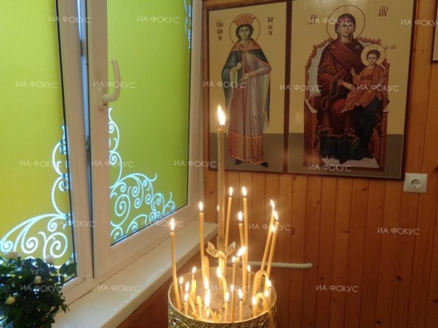 Православната църква почита светата мъченица Варвара