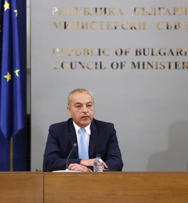 Министър Гълъб Донев: Изпращаме 2021 г. с исторически най-ниското ниво на безработица в България от 4,8%
