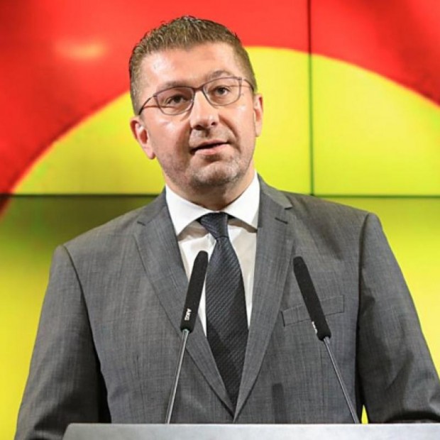 "Нова Македония" (РСМ): Мицкоски очаква Скопие да започне преговори с ЕС този месец