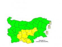 НИМХ: Жълт код за валежи от сняг е в сила за 6 области в страната за 14 декември