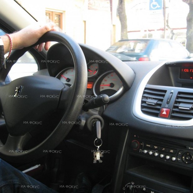 ТАСС: В Молдова отмениха задължението на водачите да носят със себе си шофьорските си книжки