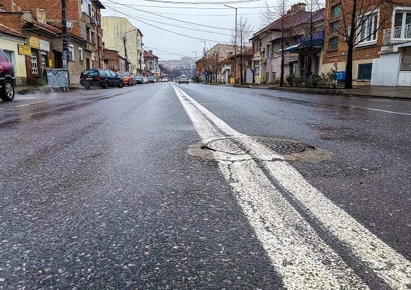 МРРБ ще финансира завършване на реконструкцията на улица "Индже войвода" в Ямбол