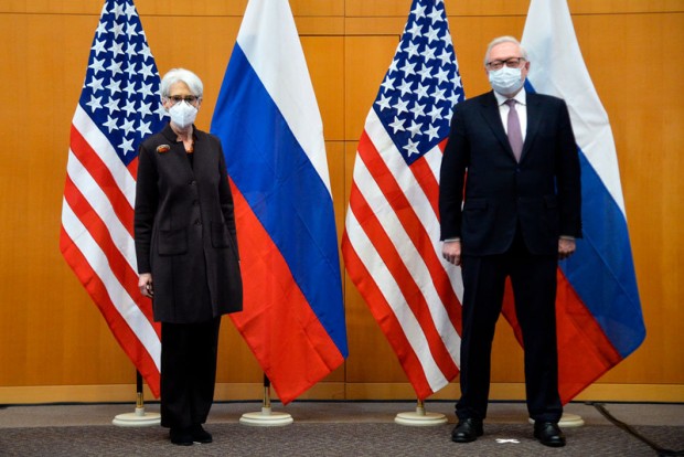 "Российская газета": Започнаха консултациите между Русия и САЩ в Женева