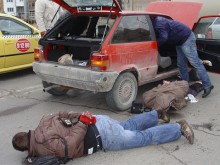 Трима пловдивчани и софиянец заловени при спецакция в столицата
