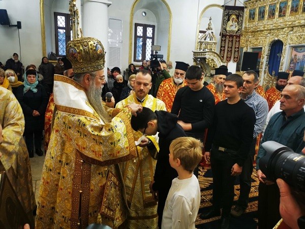 Пловдивският митрополит Николай отслужи Архиерейска света литургия по повод Ивановден в Хасково