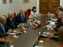 Президентът поиска България да влезе в управлението на порт Александруполис