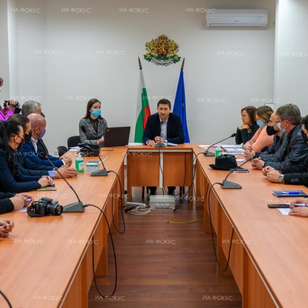 Областният медицински съвет в Ямбол прие нови противоепидемични мерки