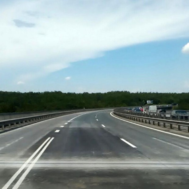 АПИ: Възстановено е движението при км 110 на АМ "Тракия" в посока София