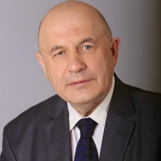 Областният управител на Софийска област Иван Иванов инициира работна среща за опасен язовир в региона