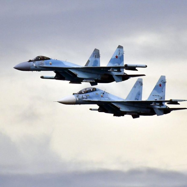 ТАСС: Русия прехвърли в Беларус изтребители Су-35С от Далечния Изток