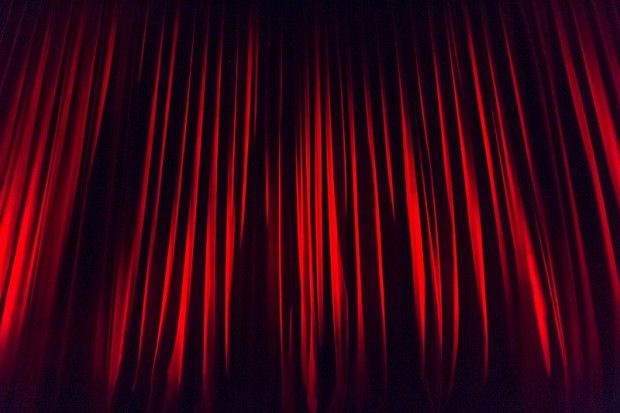 Театърът в Силистра спира представления и репетиции заради високите сметки за ток