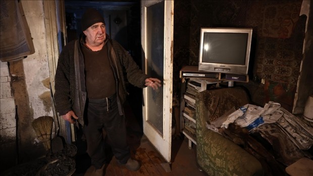 "Анадолска агенция": Жителите на Донбас живеят под обстрел, но не напускат домовете си