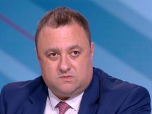 Министър Иванов: По-ниските цени на дървата ще позволят на хората да се отопляват на цени, които могат да си позволят