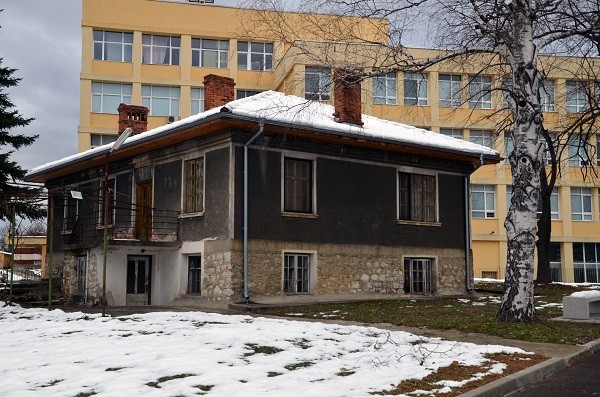 "Красива България" одобри проект на ТУ - Габрово за битовата къща до Интеграла