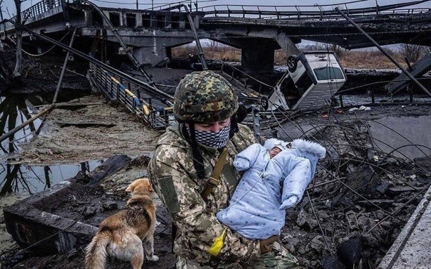 Ситуацията в Украйна остава тежка и броят на хората, бягащи от руската инвазия, може да нарасне до 1,5 милиона души до края на уикенда, предупреди ръководителят на Върховния комисариат на ООН за бежан