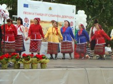 Фолклорни изпълнители от цялата страна ще събере край село Дебрене съборът "Песни и танци от слънчева Добруджа"