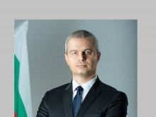 Костадин Костадинов, ПП "Възраждане":Ще бъдем отговорни пред бъдещето си, ако не премахнем този предателски кабинет