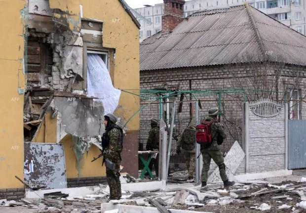 Телата на 44 души са открити в развалините на разрушена от руските сили сграда през март