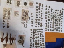Множество предмети с културно-историческа стойност са иззети при операция на служители на ГДНП