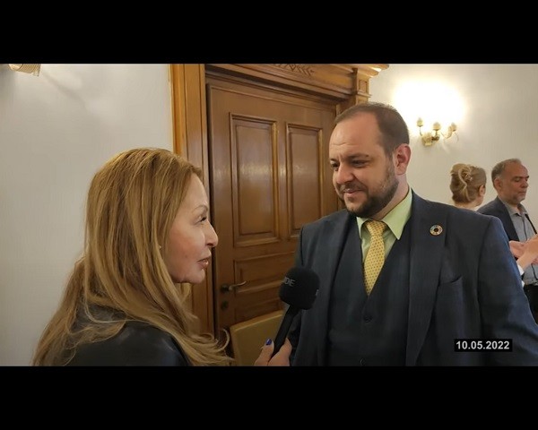БЕНОВСКА: Борислав Сандов: "Марица 3" - пускаме, да се оправят. Нищо лично към Христо Ковачки. ТЕЦ "Марица Изток 2" ,"Контурглобал" и AES Гълъбово също мърсят