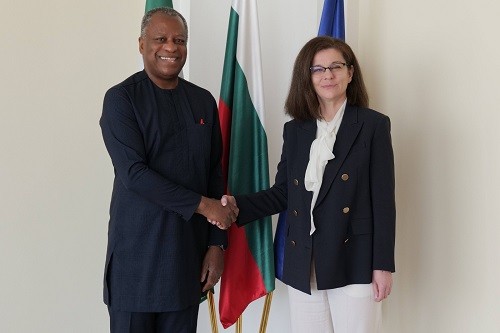 Министрите на външните работи на България и Нигерия обсъдиха възможностите за активизиране на търговско-икономическите връзки между двете страни