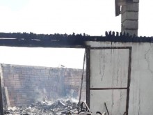 В кюстендилското село Соволяно е възникнал пожар в дърводелска работилница и стопанска постройка