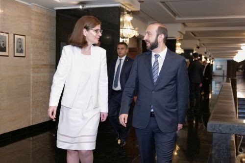 Министърът на външните работи Теодора Генчовска прие външния министър на Република Армения Арарат Мирзоян