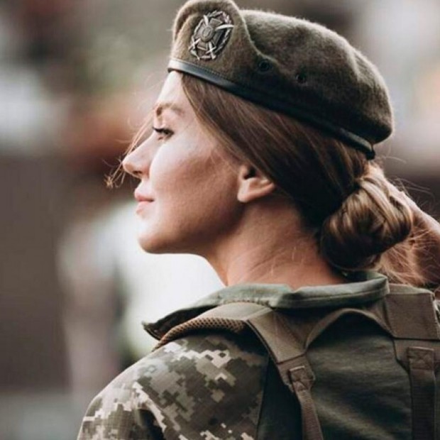 Олена Зеленска: Над 37 хиляди жени служат във ВСУ, хиляда от тях са командири