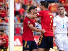 Испания победи Чехия с 2:0 и оглави класирането в своята група