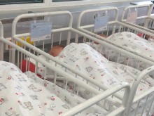 На 1 юни Община Благоевград изплати еднократна помощ за новородени на над 40 семейства
