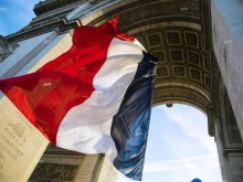 Изборите във Франция не донесоха победа нито на Макрон, нито на опозицията