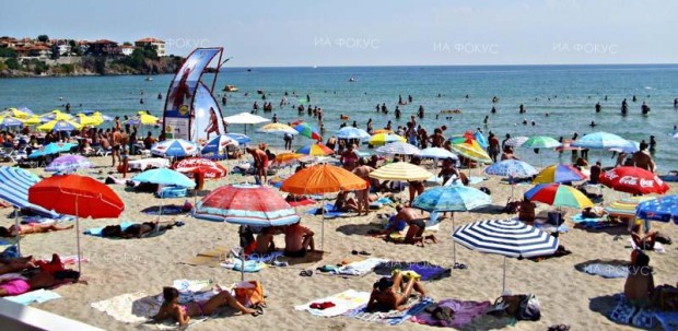 Георги Николчев: Не може една почивка в хотела да струва колкото шезлонга и чадъра на плажа