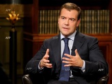 Бившият руски президент Дмитрий Медведев се захвана с "дегенератите", които "искат смъртта на Русия"