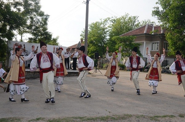 Празници в град Дунавци и село Динковица
