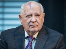 Почина Михаил Горбачов