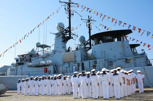 Военните моряци от 4-ти дивизион патрулни кораби празнуват годишнина от създаването му