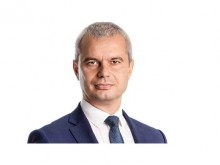 Костадин Костадинов: В момента в България се извършва тиха революция