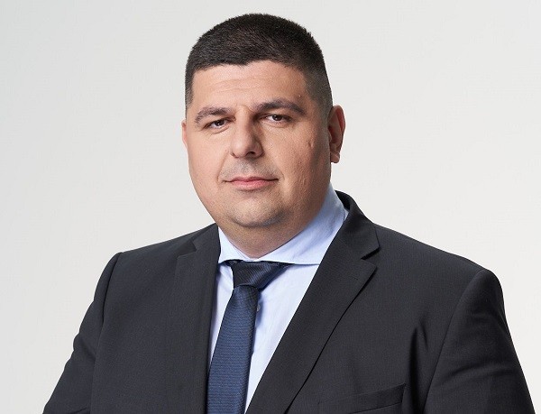 Депутатът от "Демократична България" Ивайло Мирчев отваря приемна за граждани от Варна