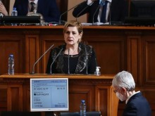 Депутатът Елена Гунчева обяви, че напуска партия "Възраждане" и Народното събрание