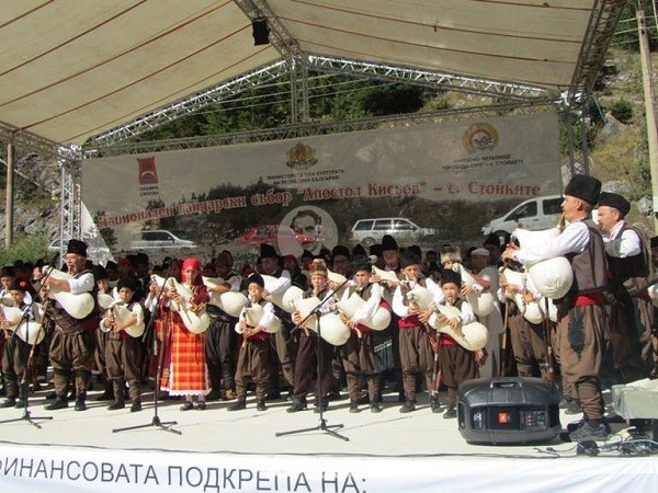 Третото издание на Националния събор на гайдата "Апостол Кисьов" ще се проведе в смолянското село Стойките на 25 и 26 юни