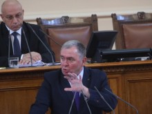 Проф. Георги Михайлов, БСП: В България решенията трябва да се вземат от институциите, не еднолично