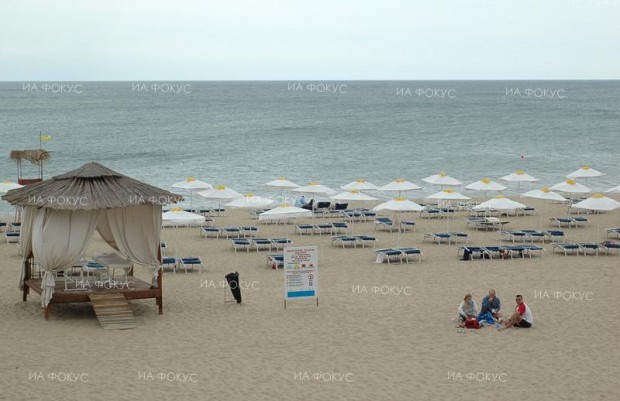 Съвместна проверка на институциите показа нарушения на плаж "Черноморец-централен"