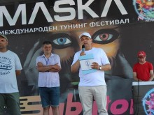 Зам.-кметът на Русе Димитър Недев откри официално тунинг фестивала "Маска"