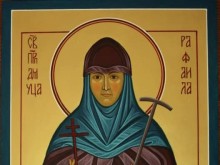 Излагат мощите на Св. прпмчца Рафаила Чигиринска в манастир "Рождество Богородично"
