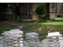 Започнаха ремонти на тротоари в 5 населени места в община Разград