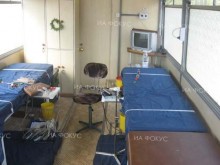 Областният управител на Кюстендил инициира акция по кръводаряване в помощ на 14-годишно момиче, паднало от жилищен блок в Дупница