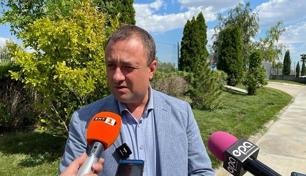 Министър Иван Иванов: В бюджета са предвидени 450 млн. лв. за чувствителните сектори