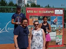 Ангел Владов и Брияна Иванова триумфираха с титлите на турнир до 16 г. от Тенис Европа в София