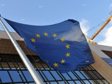 Европейската комисия предлага план за намаляване на търсенето на газ, за да подготви ЕС за ограничаване на доставките
